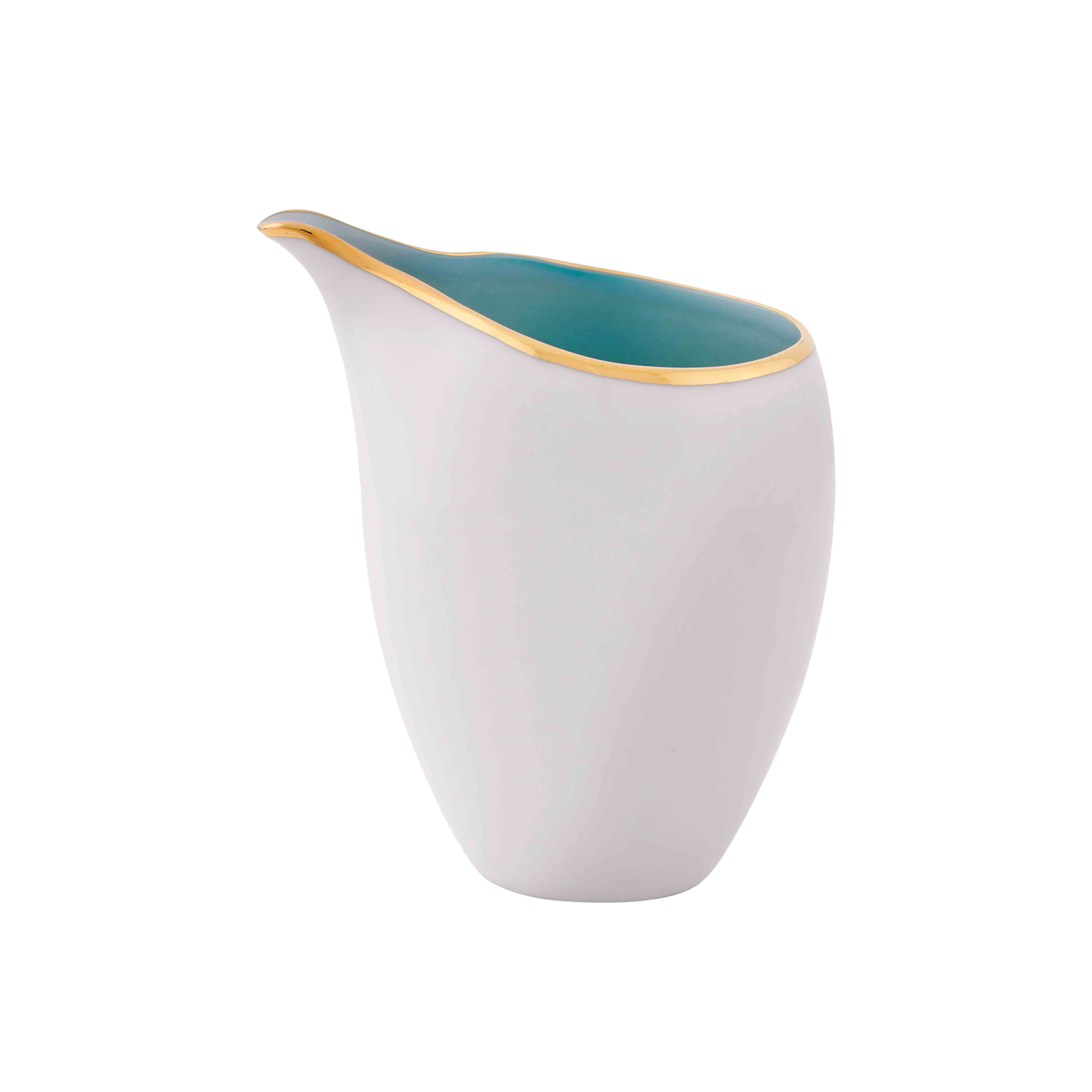 CREAMER