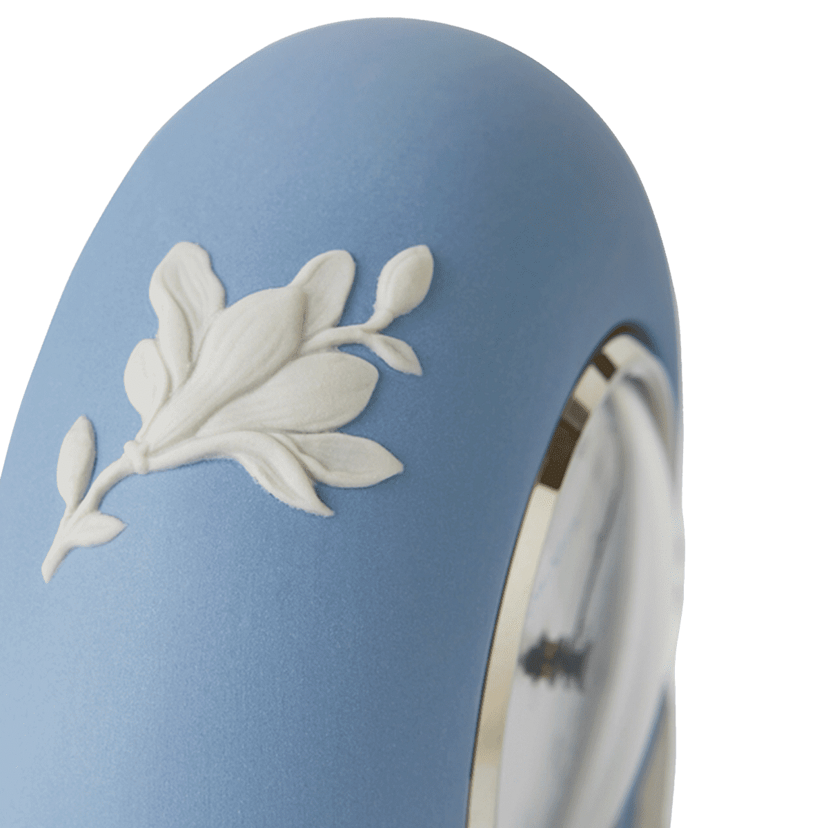 Magnolia Blossom Clock