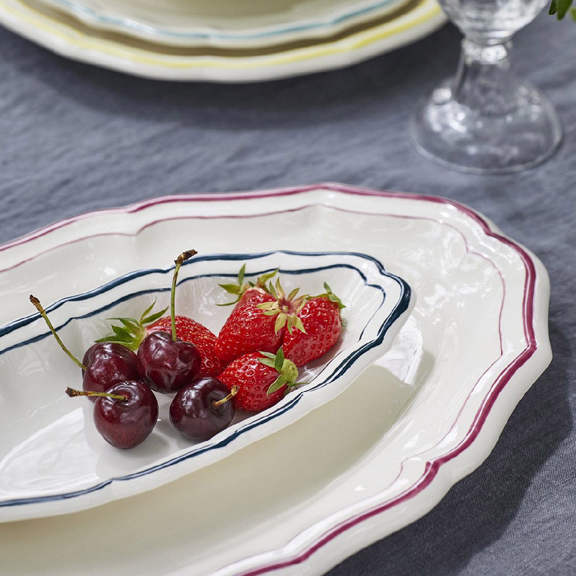 Les Filet Oval Platter