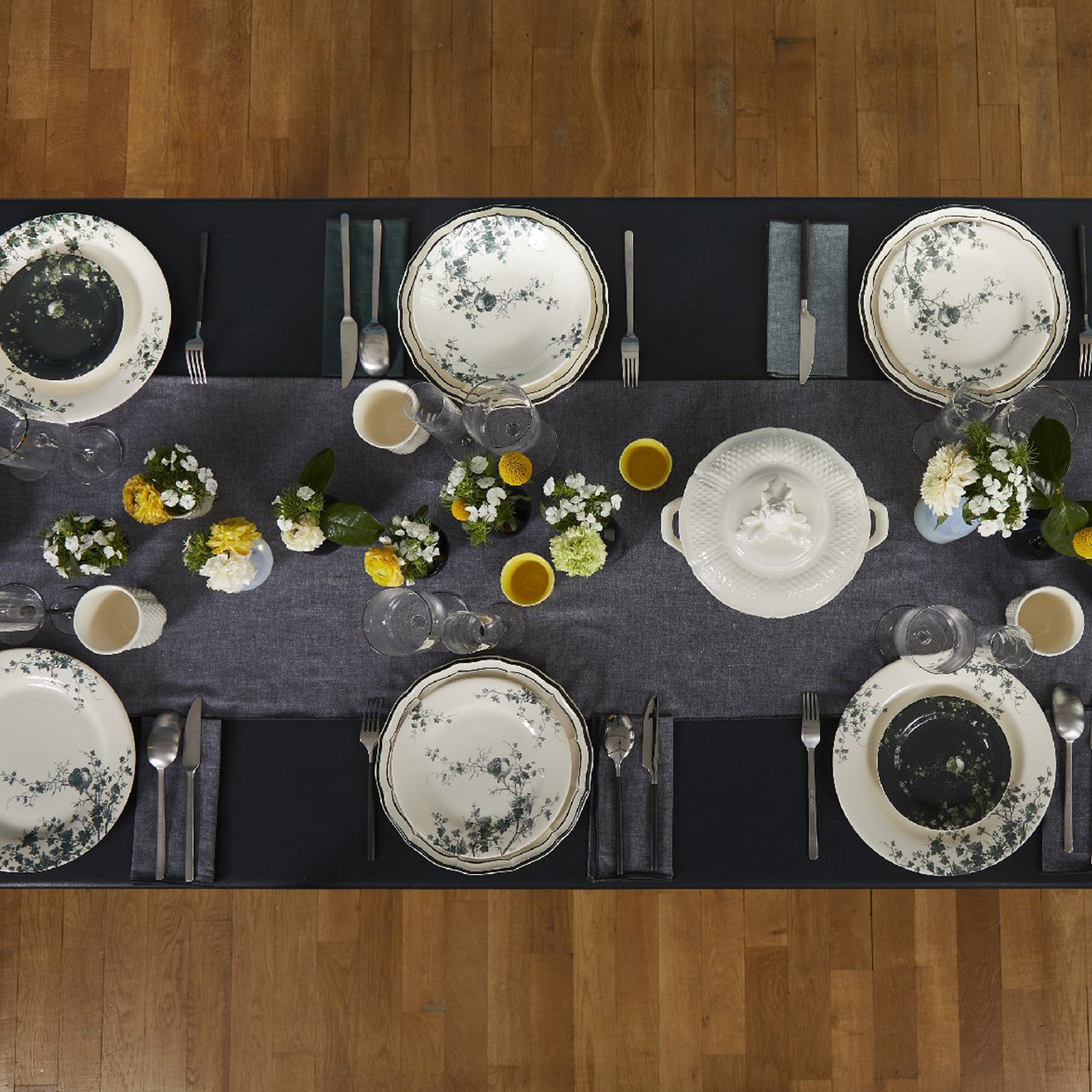 Les Oiseaux Dinner Plate