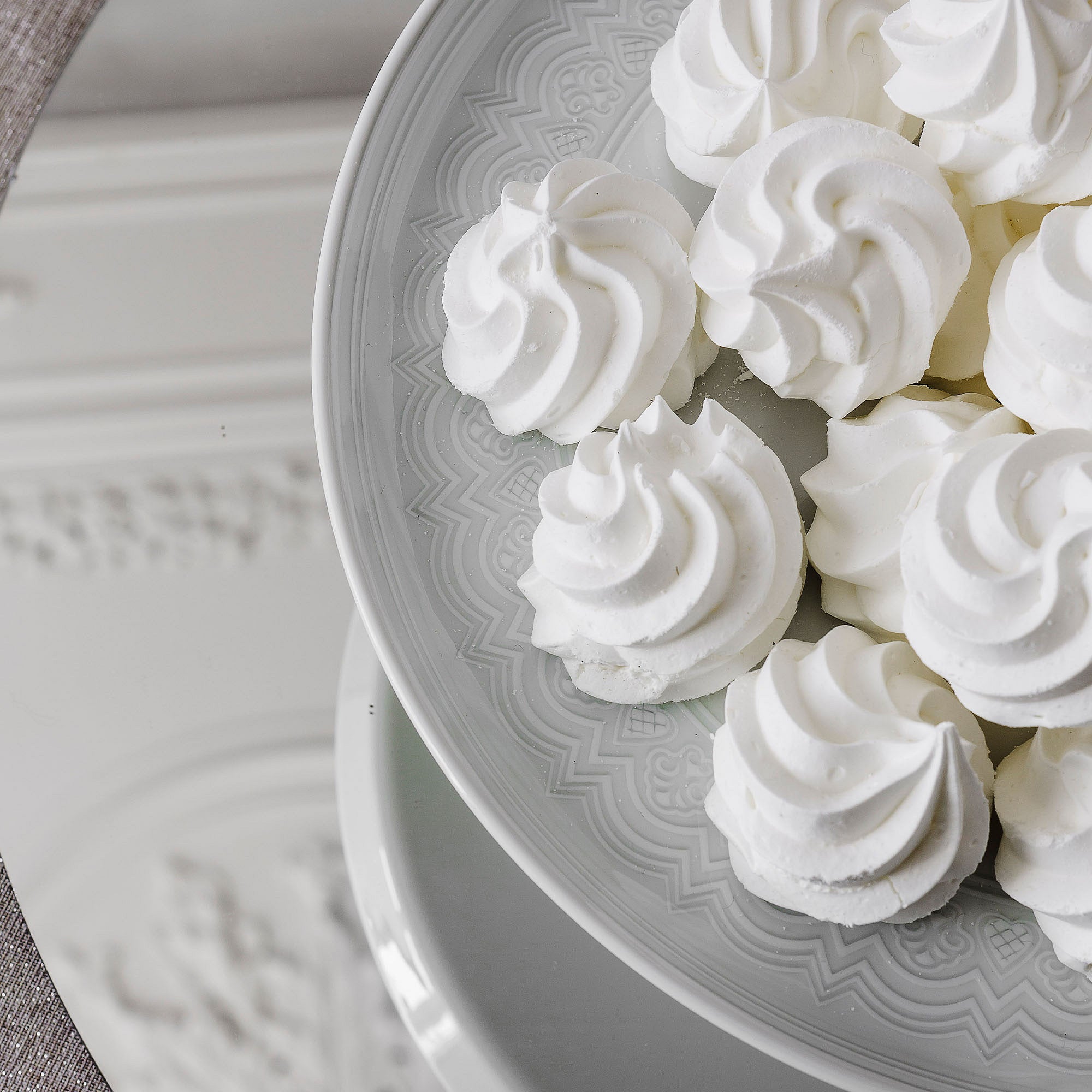 Ornament Cake Stand