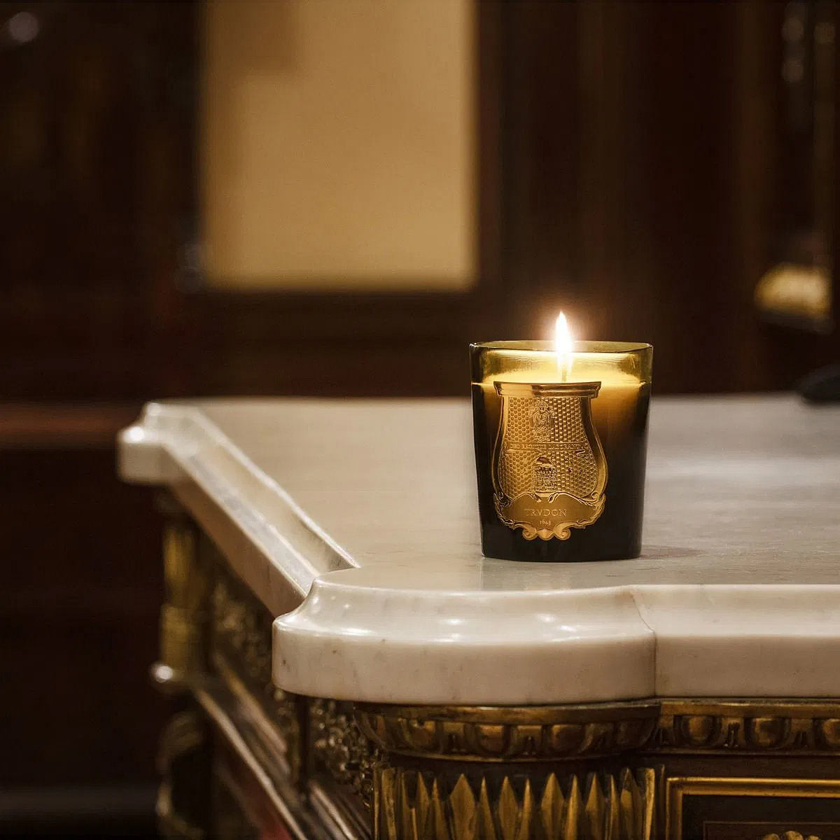 Trianon Scented Candle