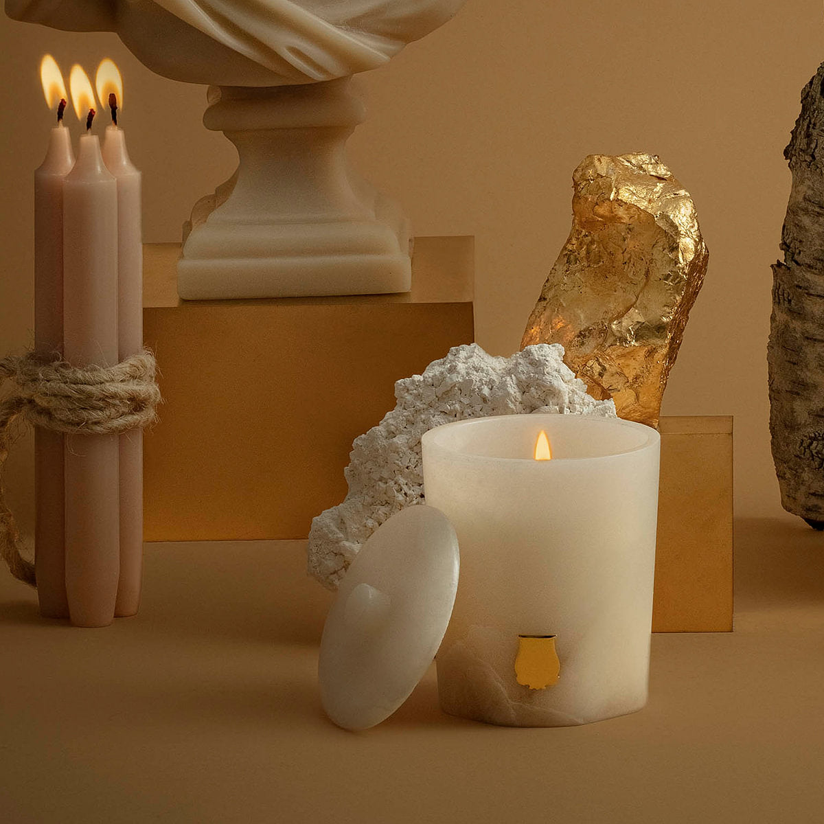 Ernesto The Alabasters Scented Candle