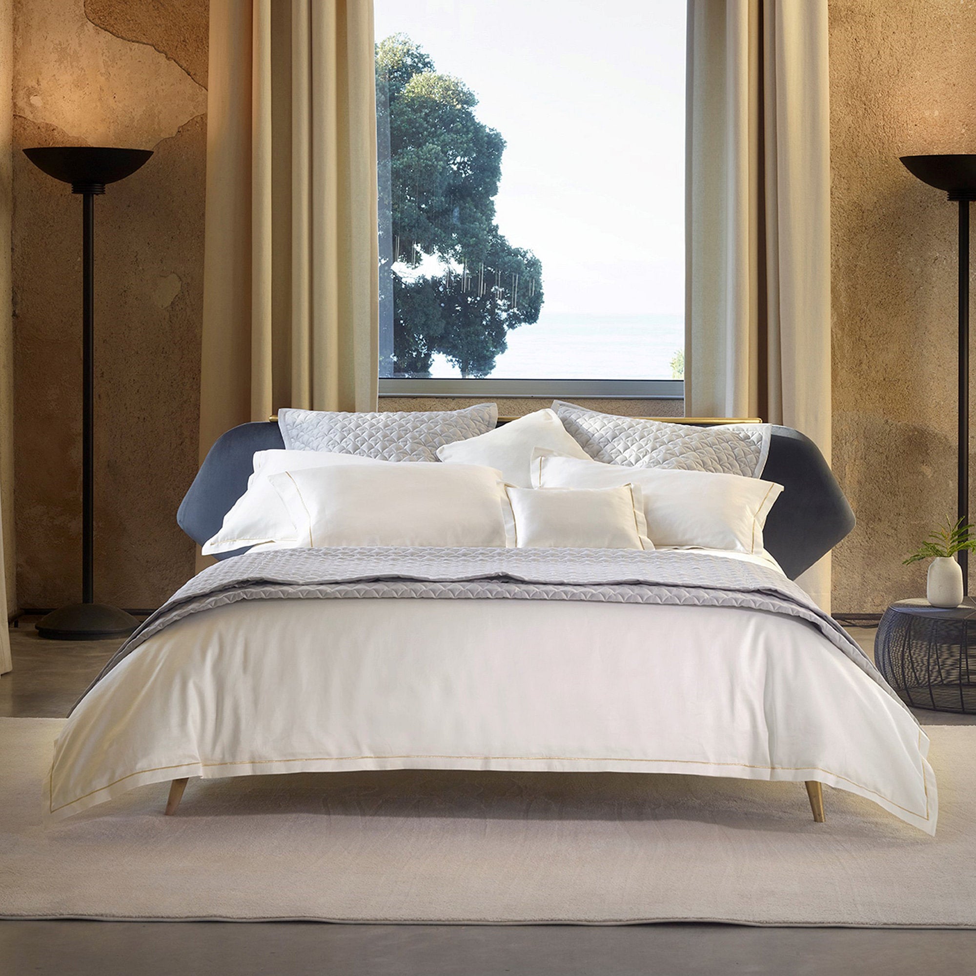Dalia 100% Egyptian Cotton Sateen King Fitted Sheet