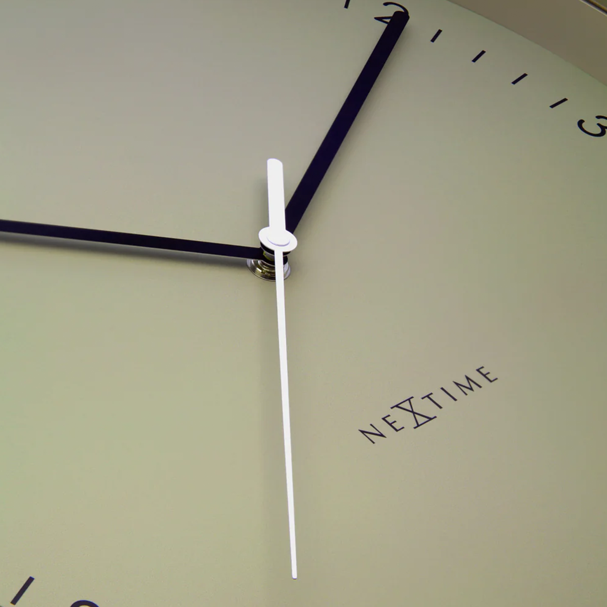 Berlin L Wall Clock