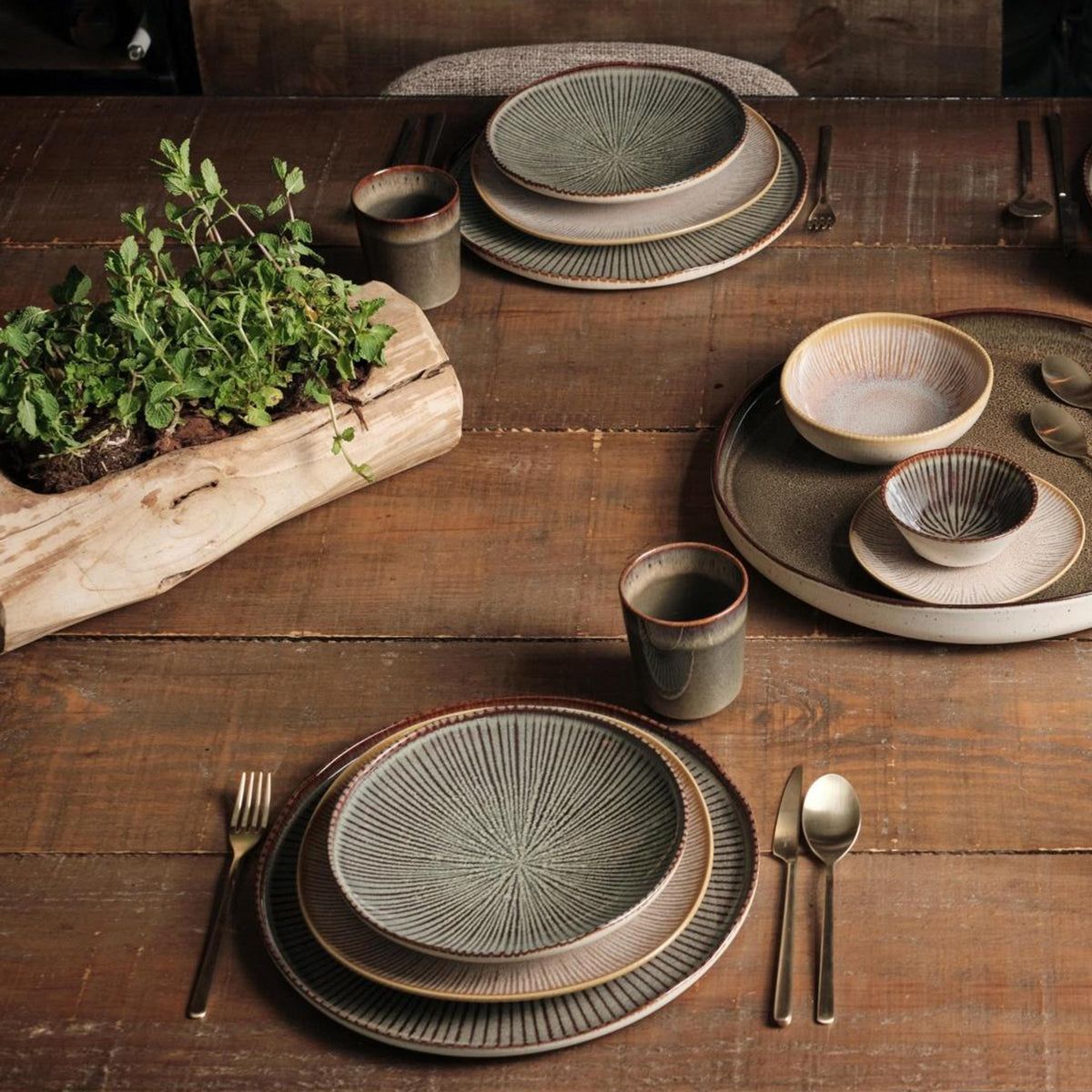 Shangri-La Vine Soup Plate