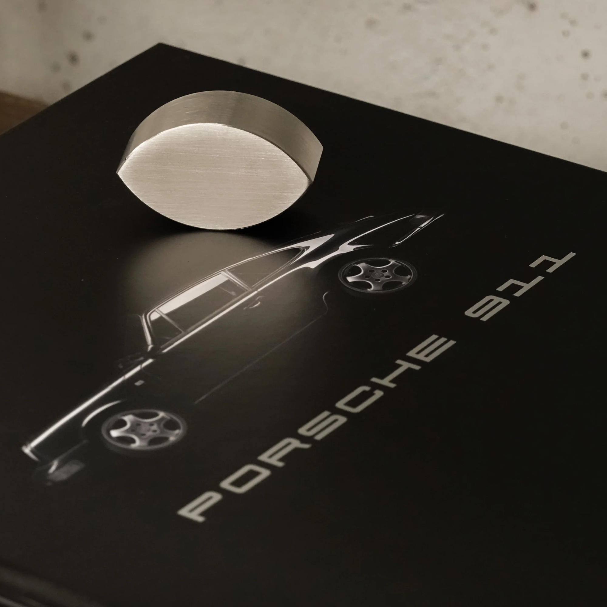 Porsche 911 - Icons of Excellence