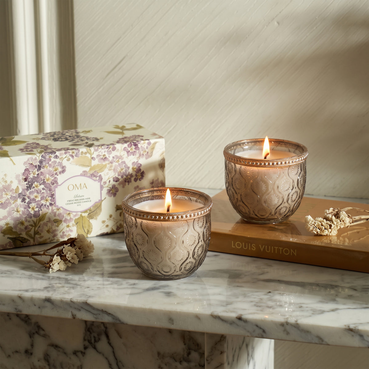 Bezel Rouge Candle