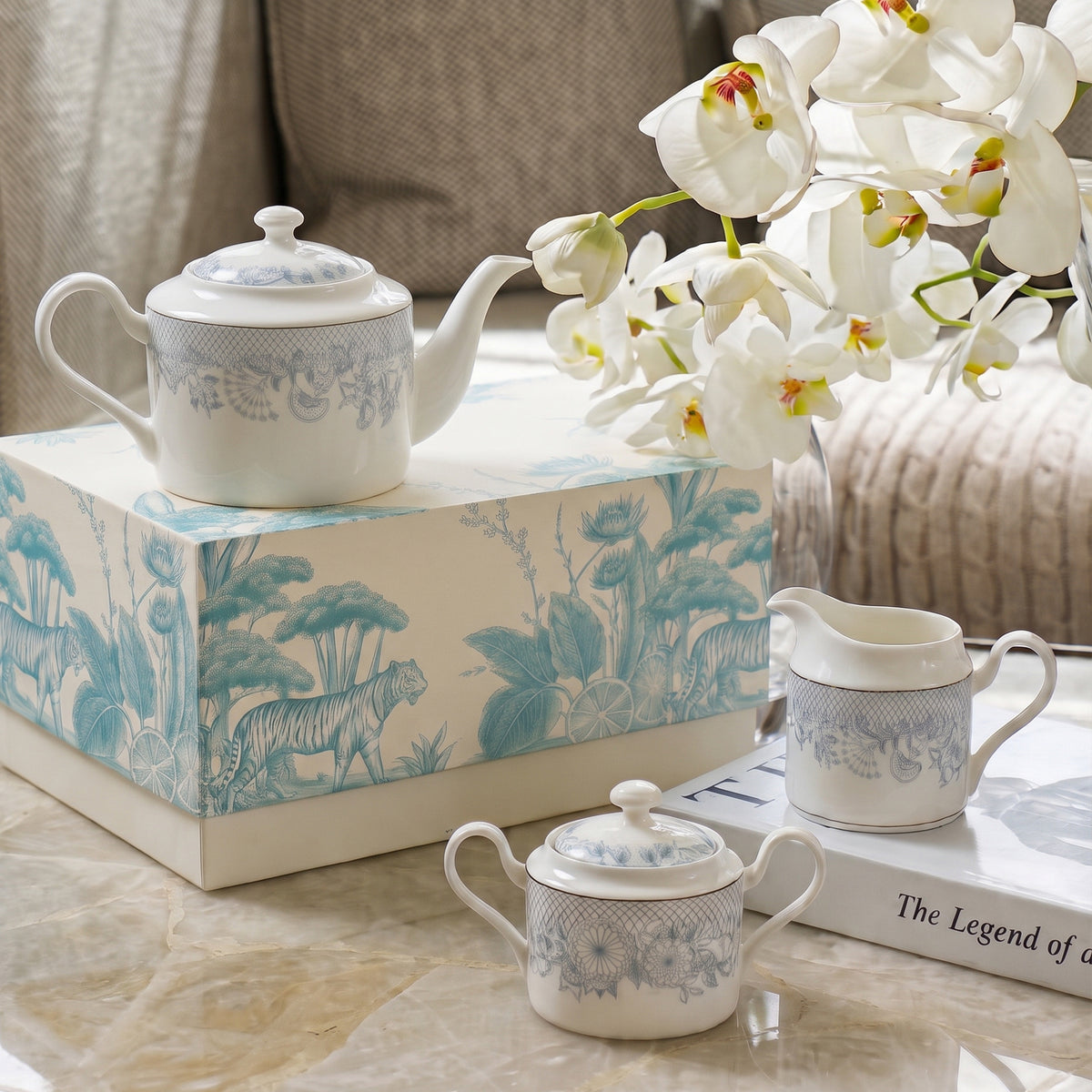 Laced Natural Tea set