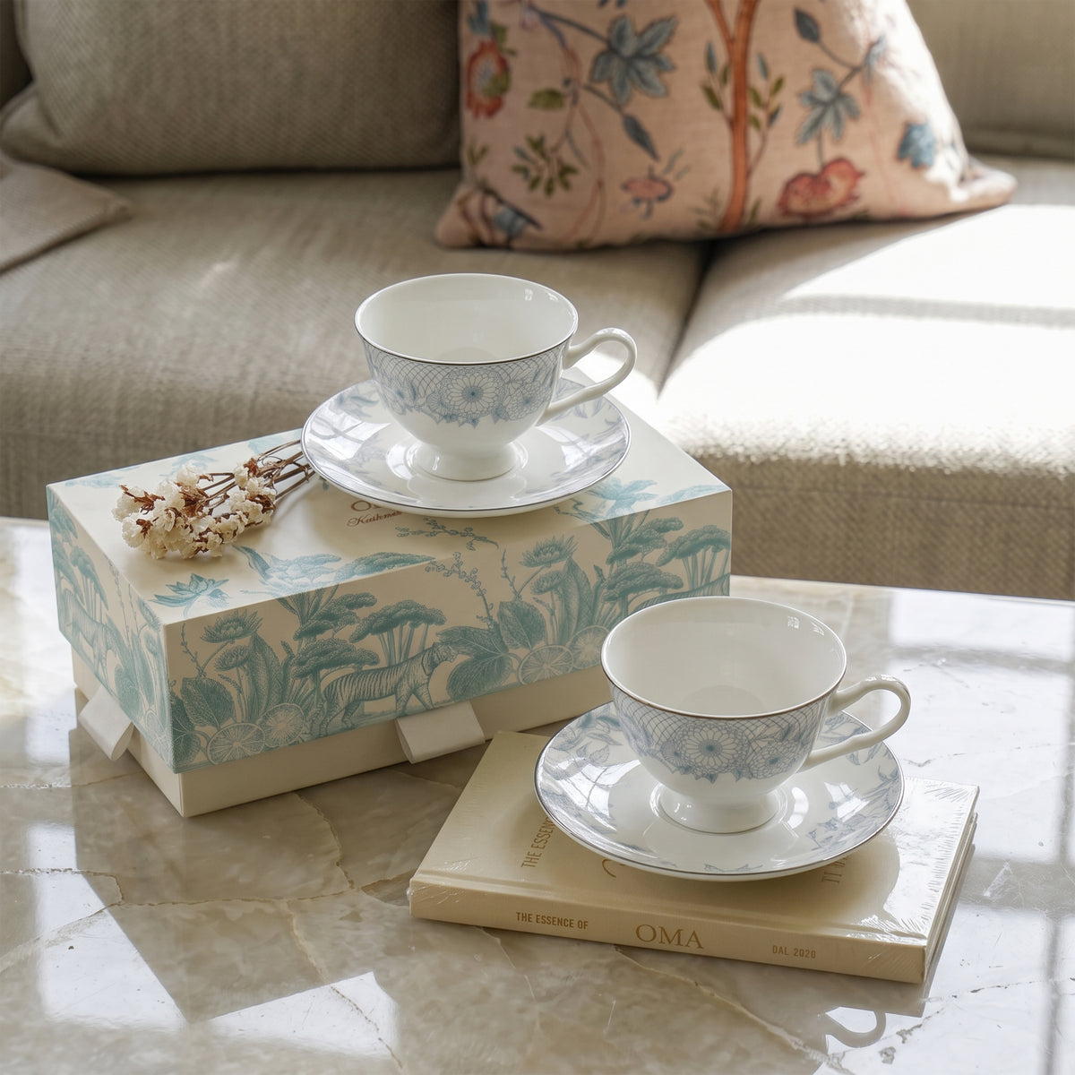 Laced Natural Espresso cup & Saucer S/2