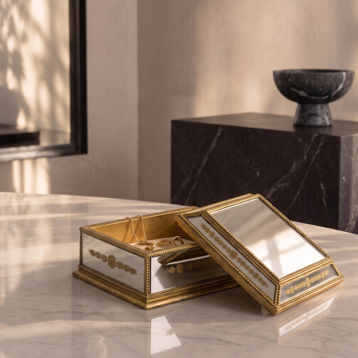 Delphi Jewellery Box