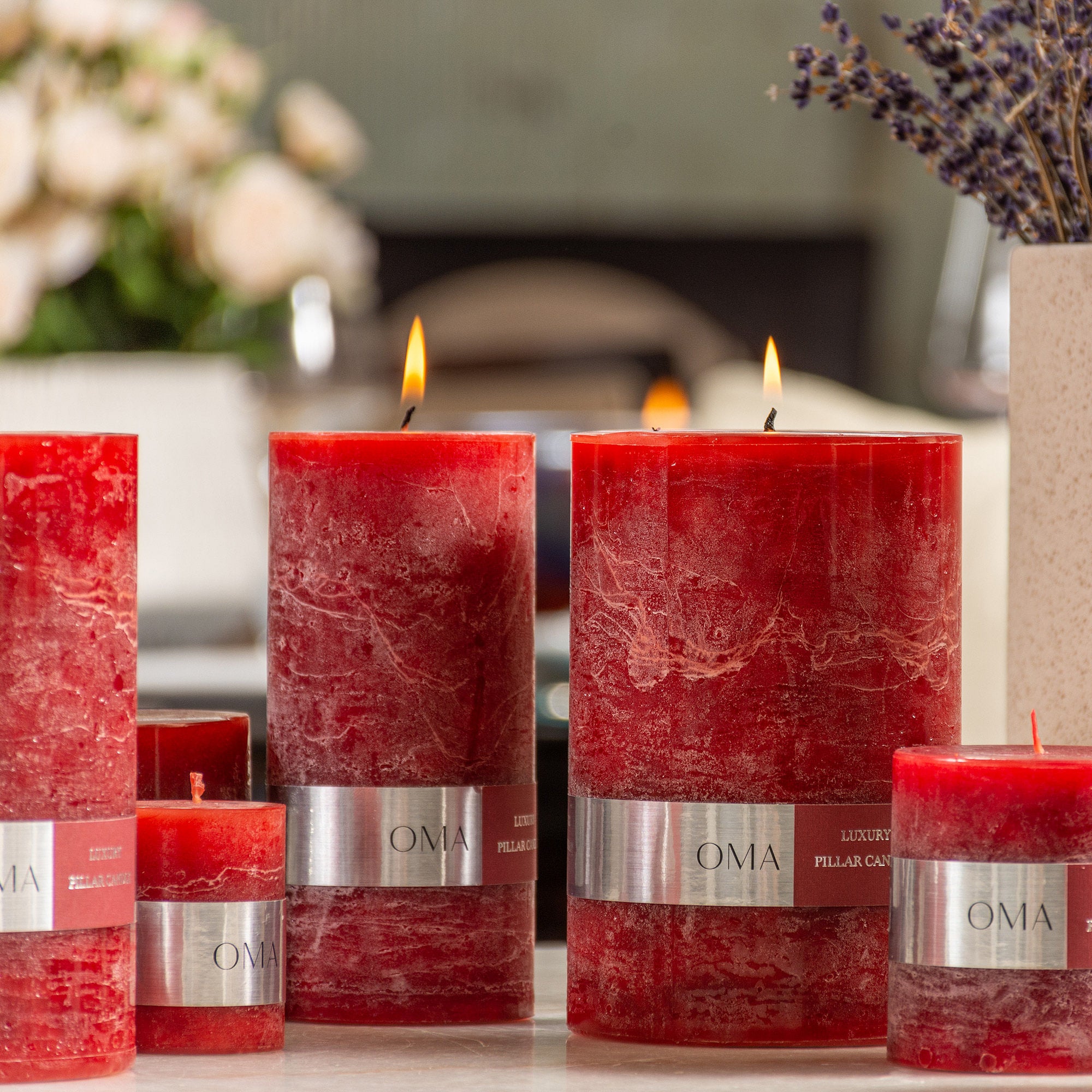 Deliciae Pillar Candle Red