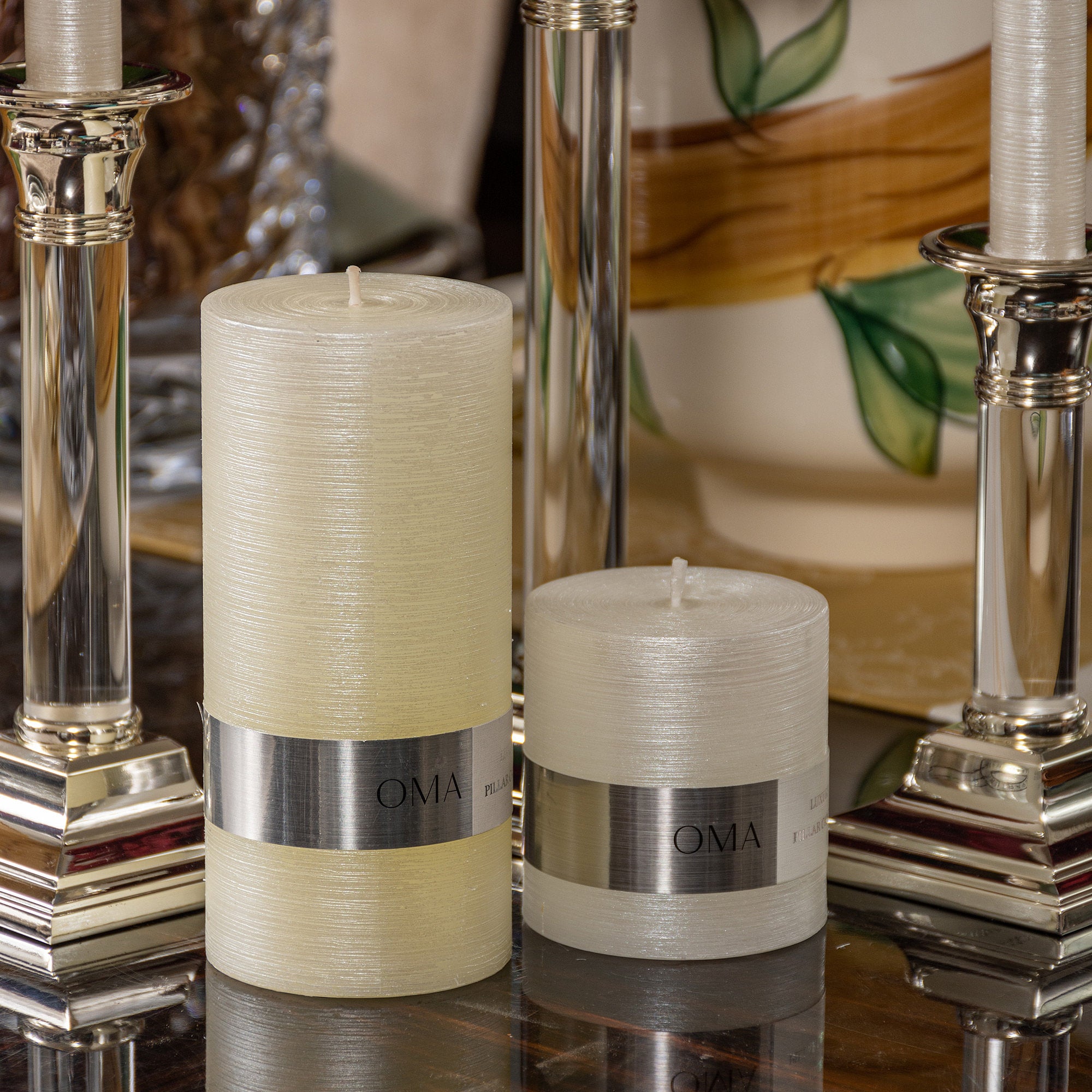 Deliciae Pillar Candle White