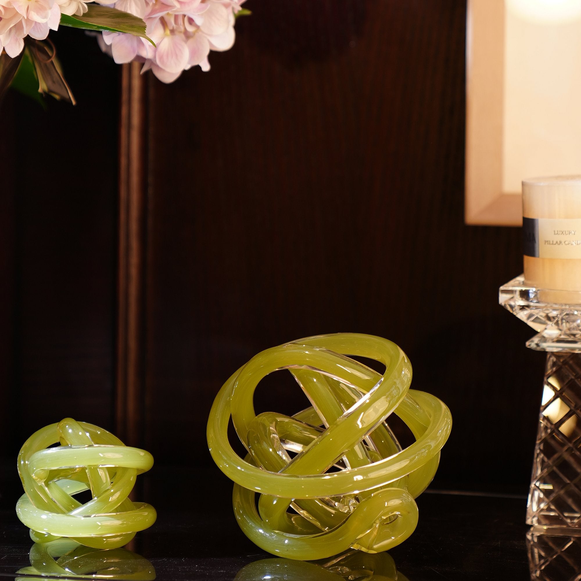 Zircon Infinity Knot Green