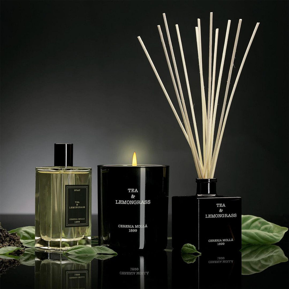 Tea & Lemongrass Scented Candle