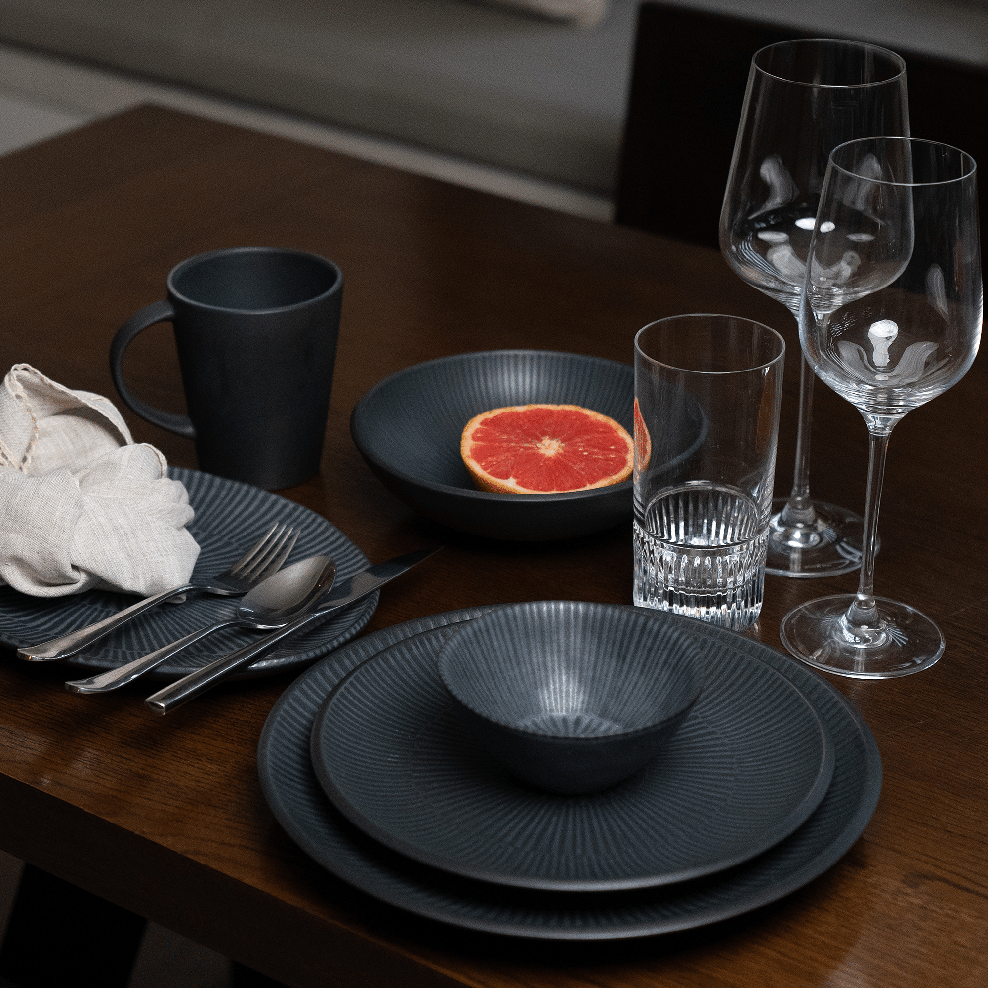 Dinner Plate Black