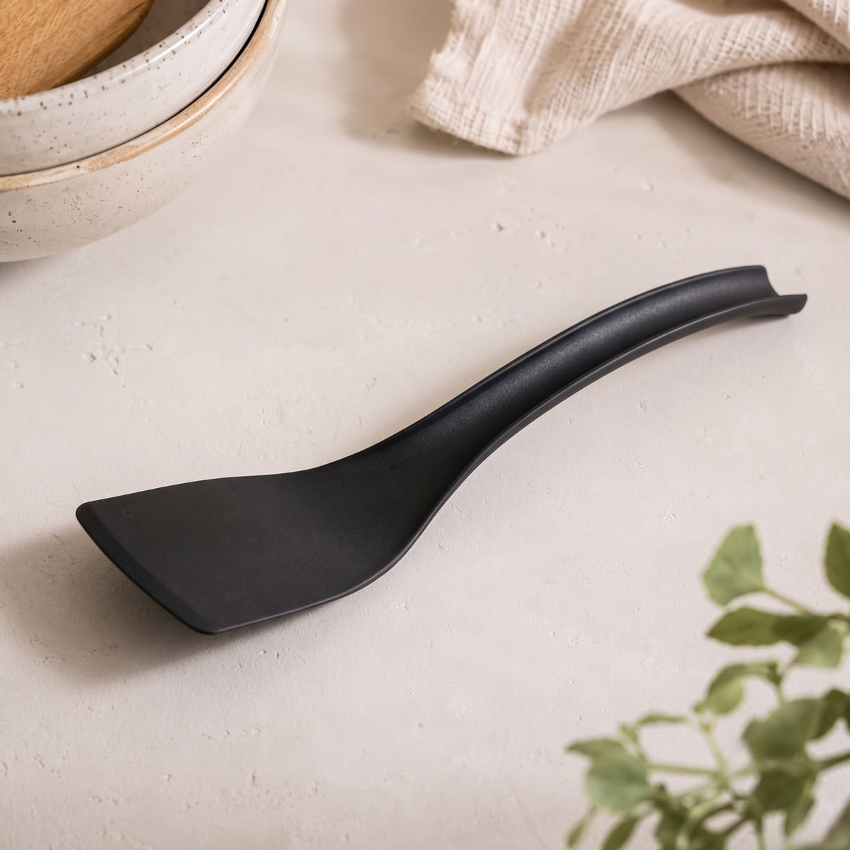Canton Unslotted Spatula