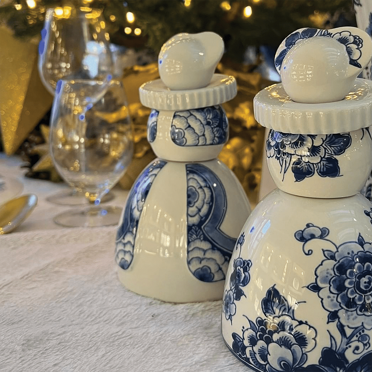 Proud Mary Flower-Peacock