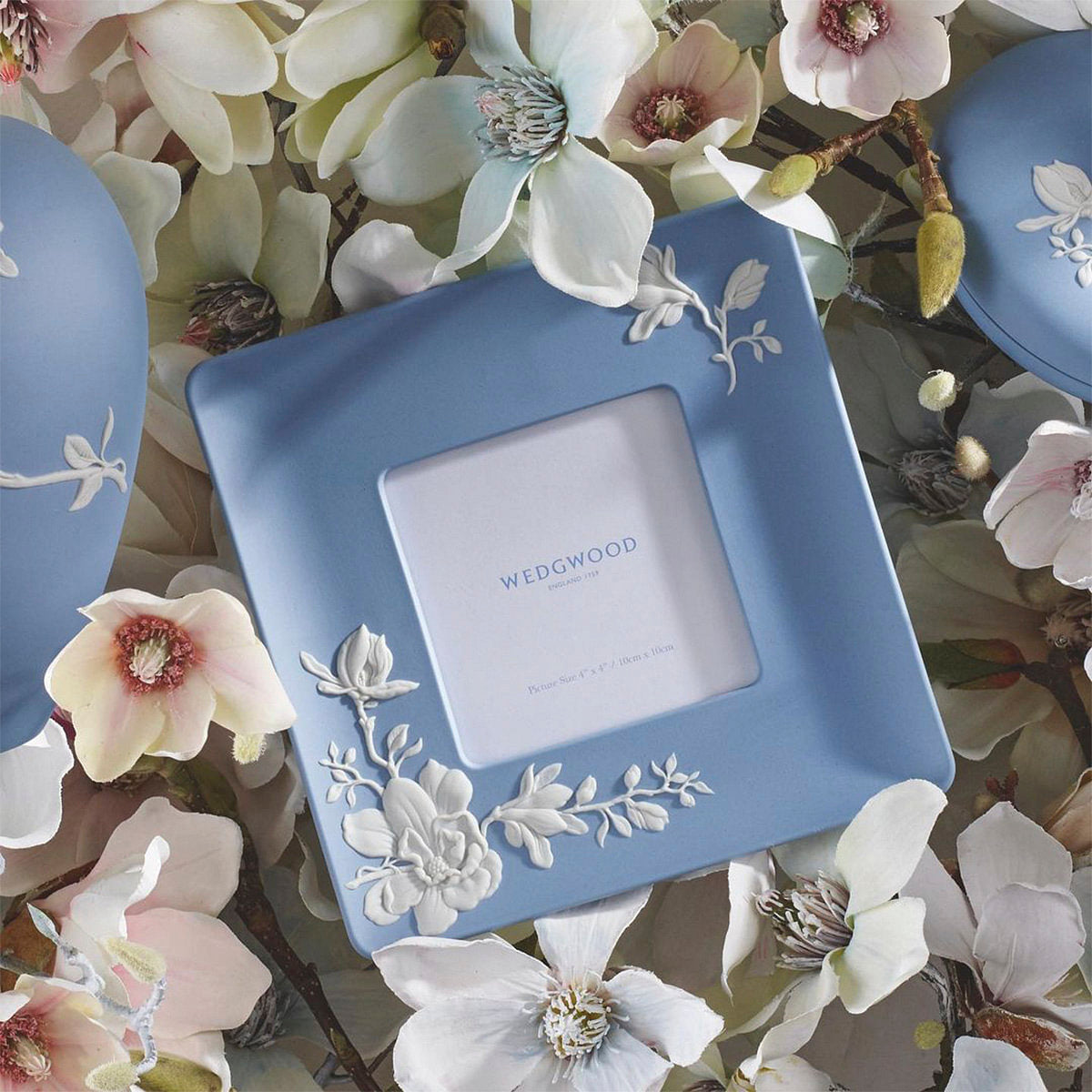 Magnolia Blossom Table Top Picture Frame