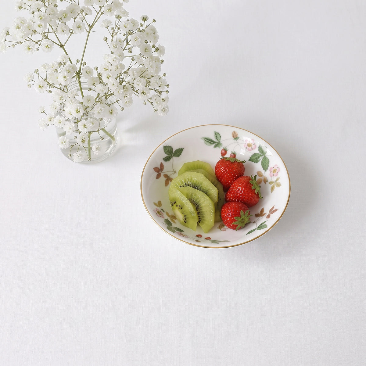 Wild Strawberry Fruit Bowl