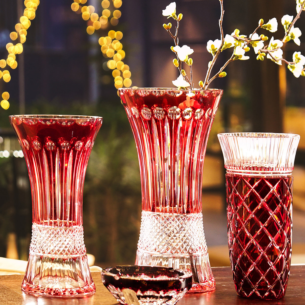 Mikasa Vase Red