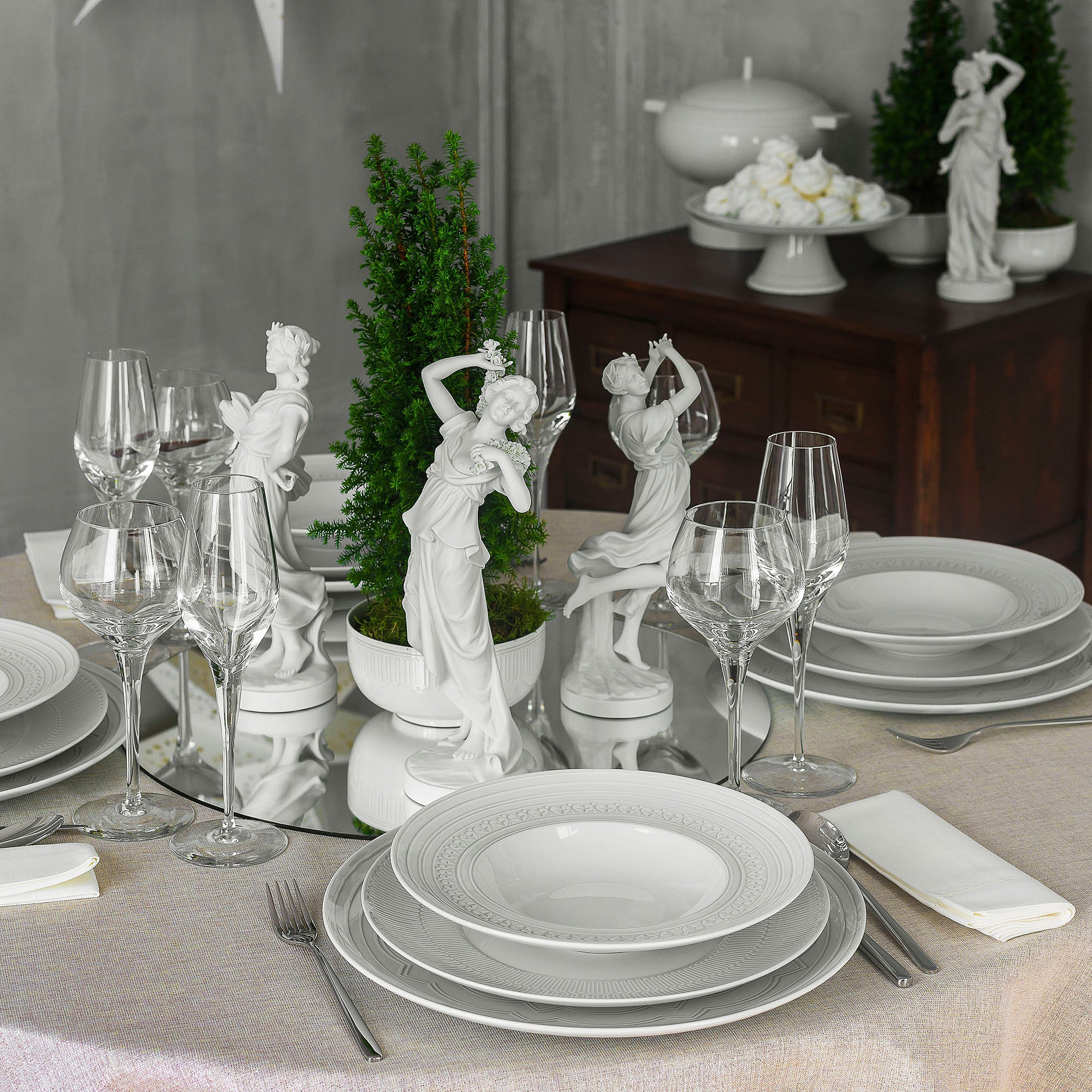 Ornament Dessert Plate