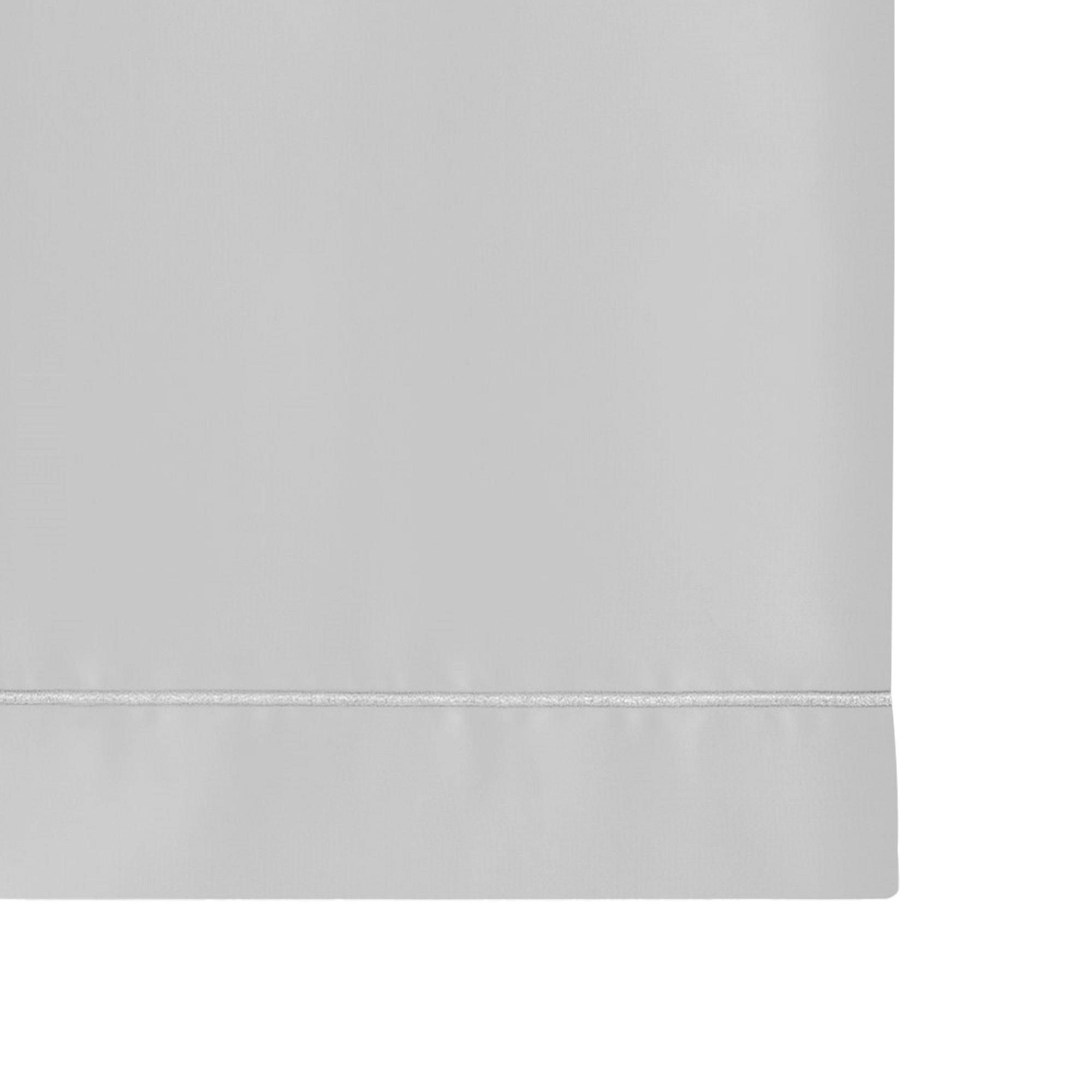 RI008813_1