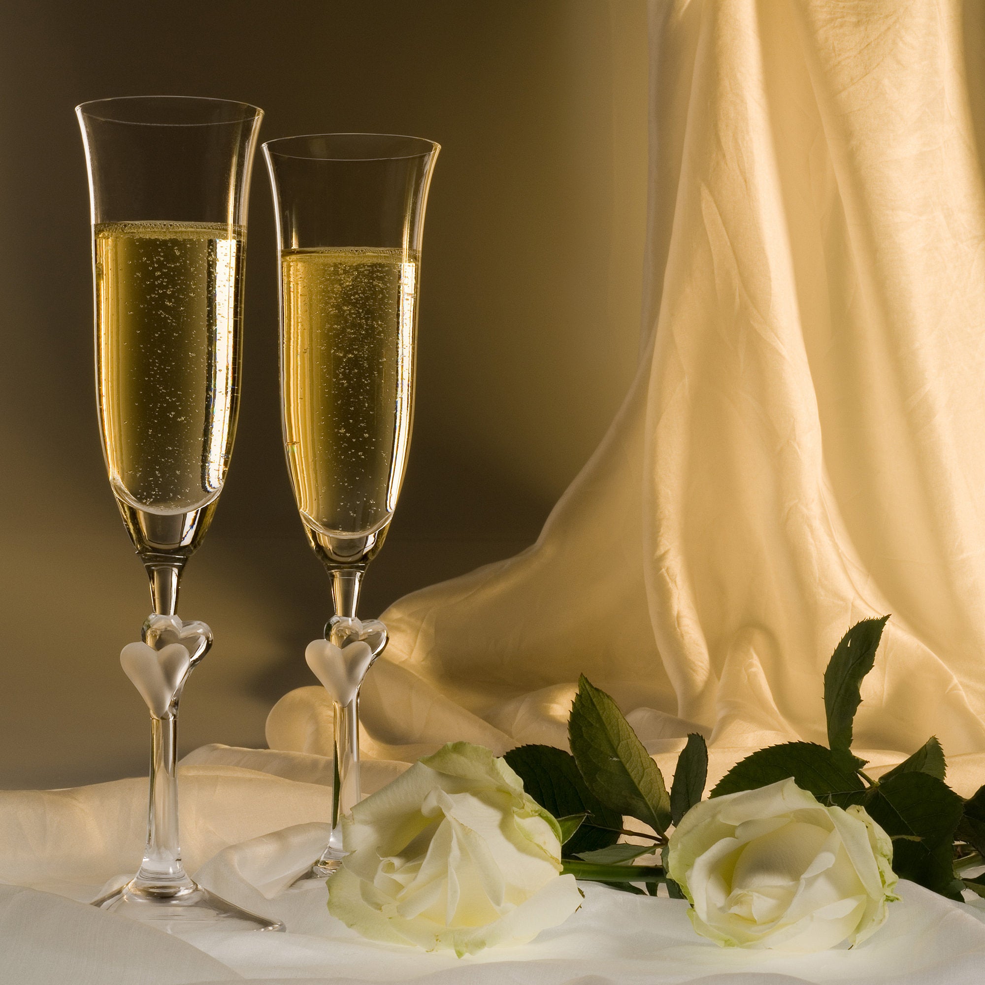 L'amour Champagne Flute Satin