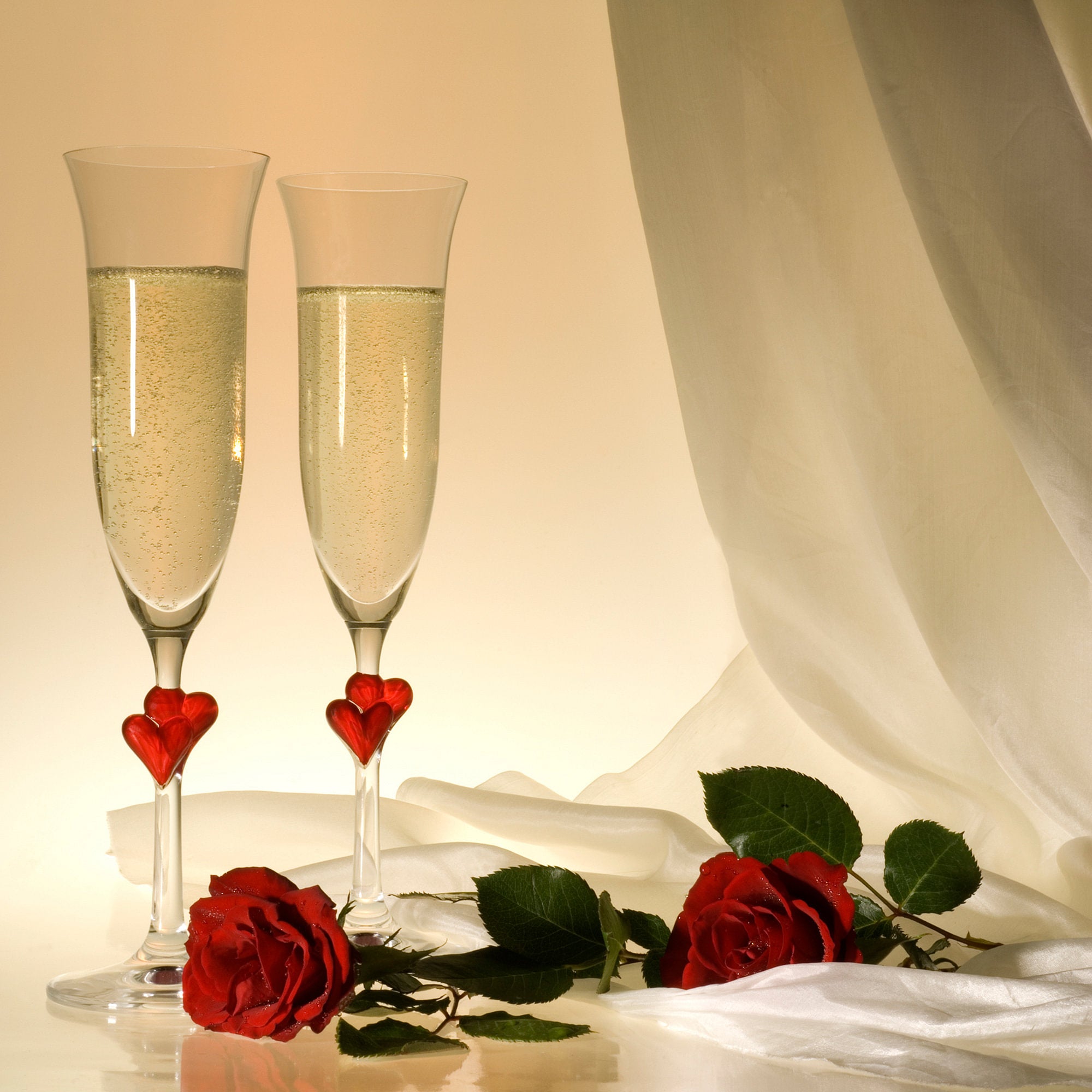 L'amour Champagne Flute Red