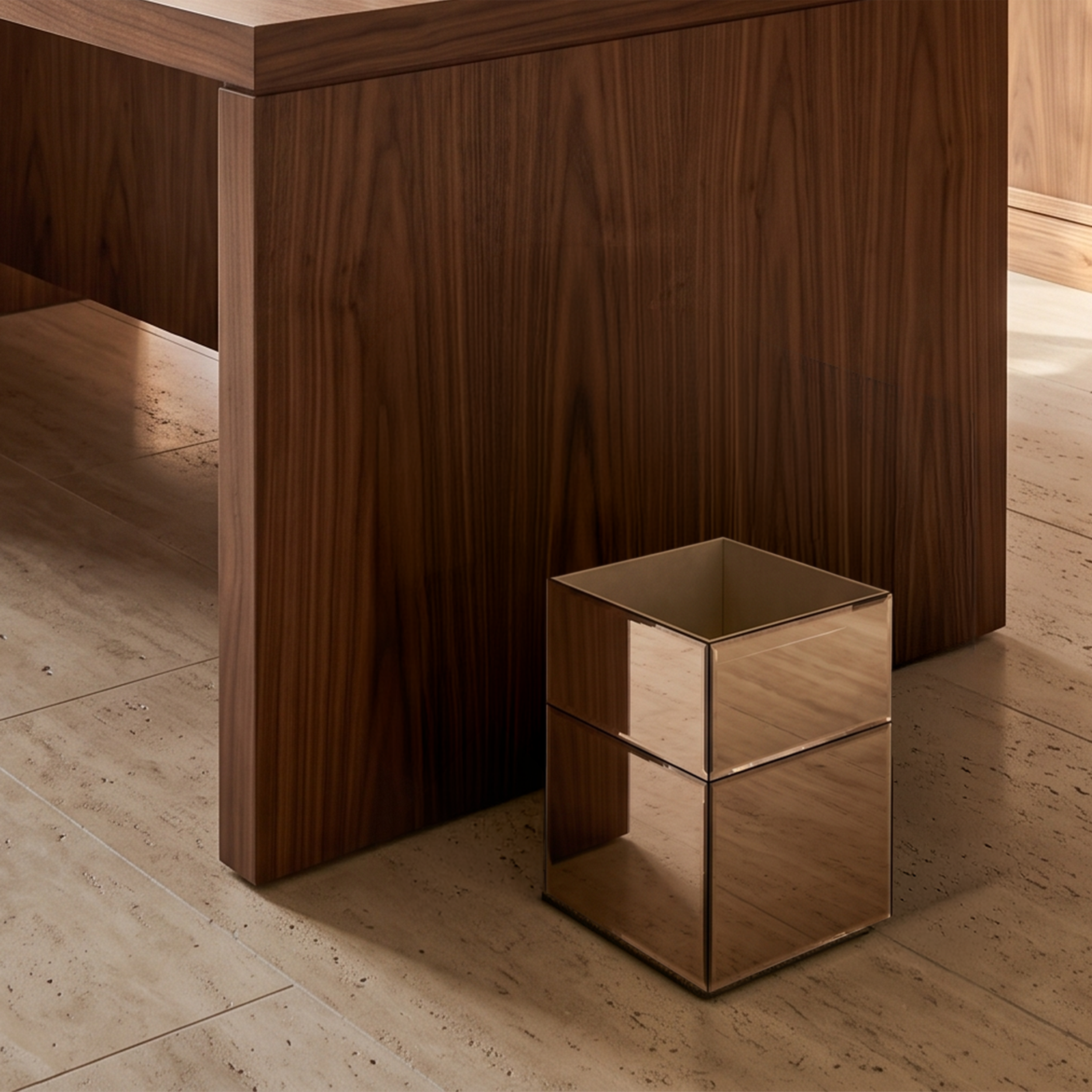 Brown Mirror Wastebin