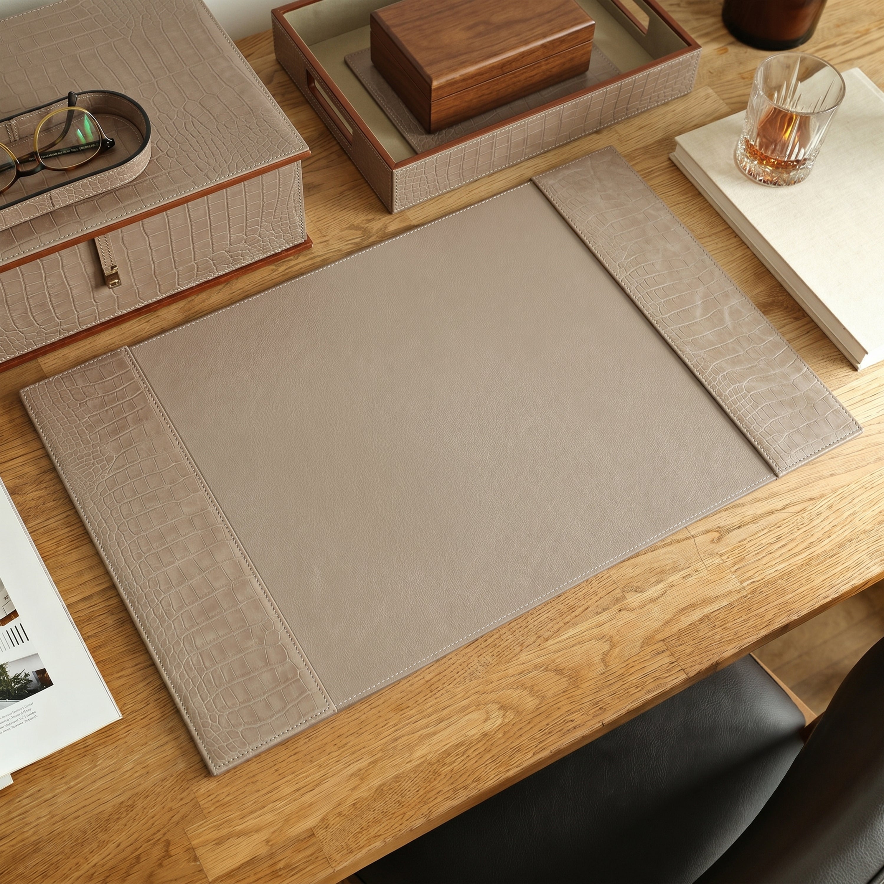 Ordine Desk Pad