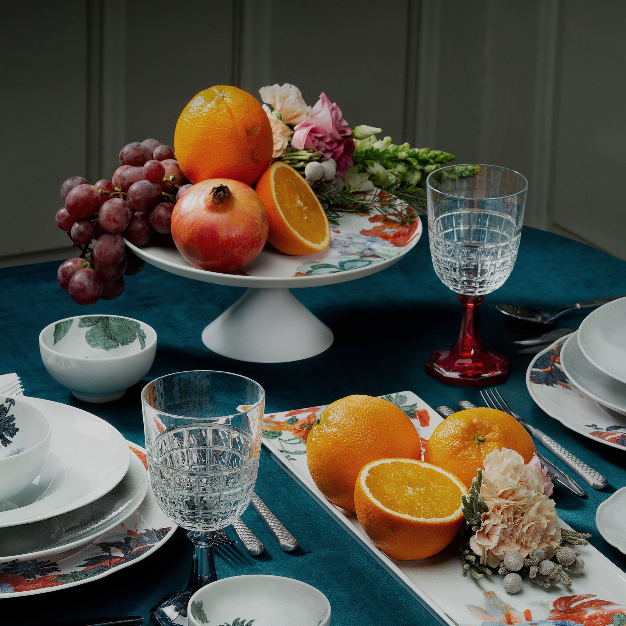 Duality Large Cake Stand