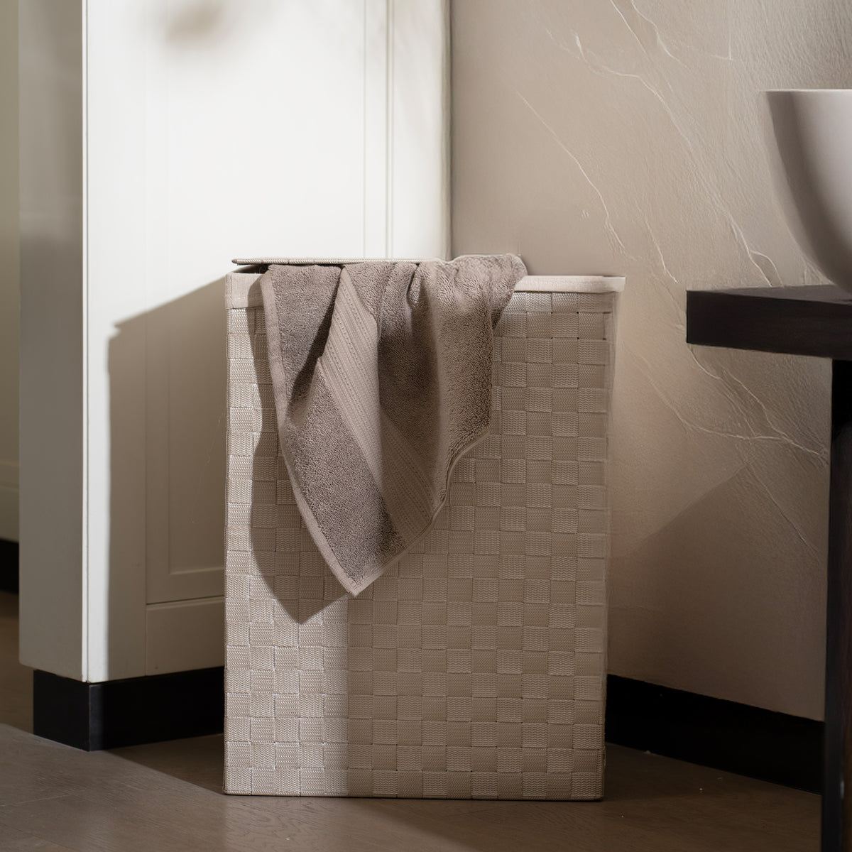 Amalea Laundry Basket