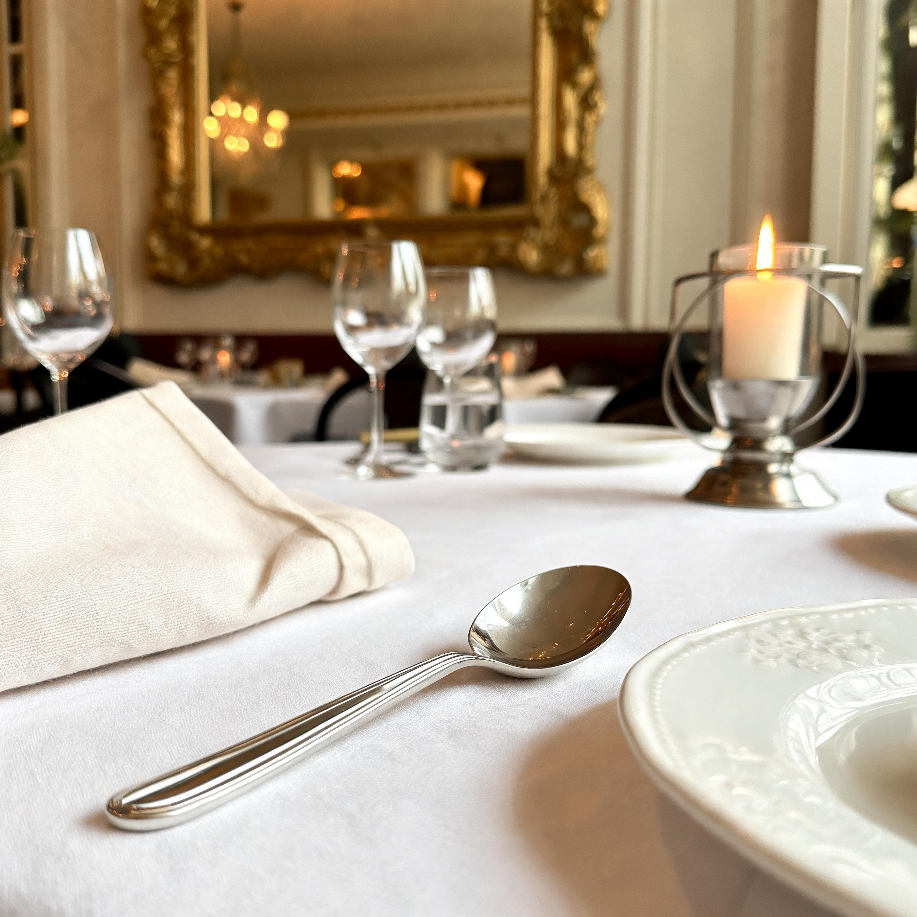 Metropolitan Dinner Spoon Silverplated