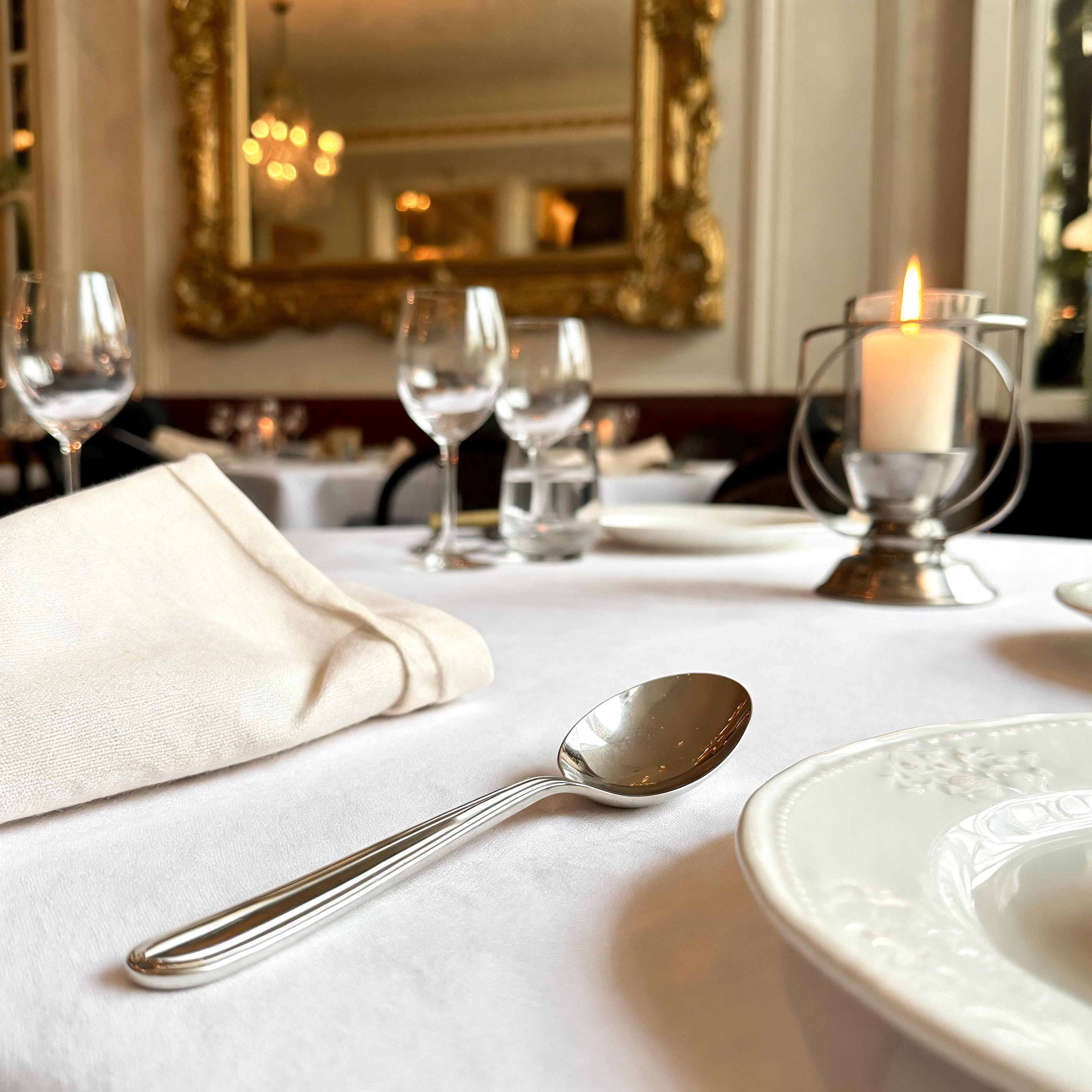 Metropolitan Dinner Spoon Silverplated