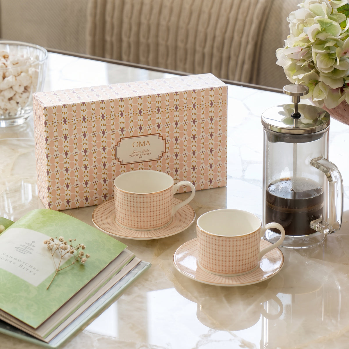 Grace Gold Tea Cup & Saucer S/2