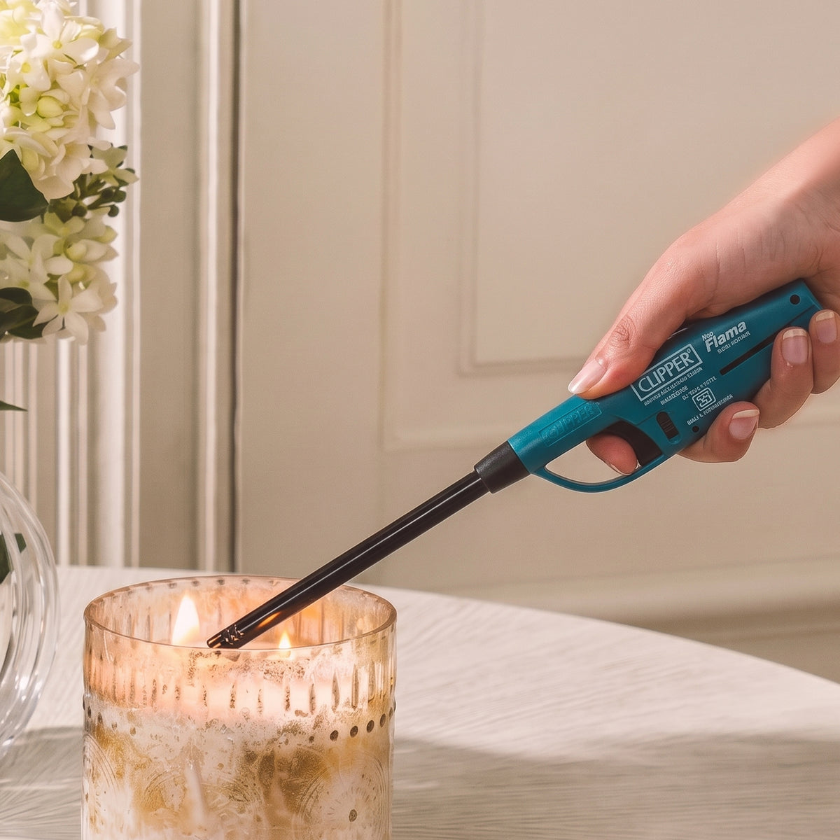 Clipper Neo Flame Candle Lighter