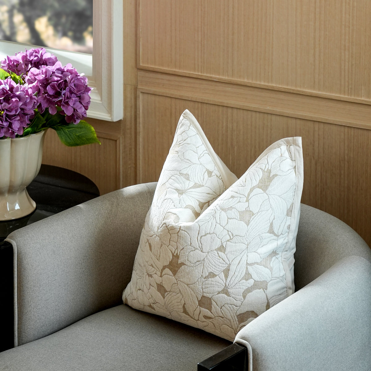 Chateaux Jacquard Decorative Cushion 555 GSM