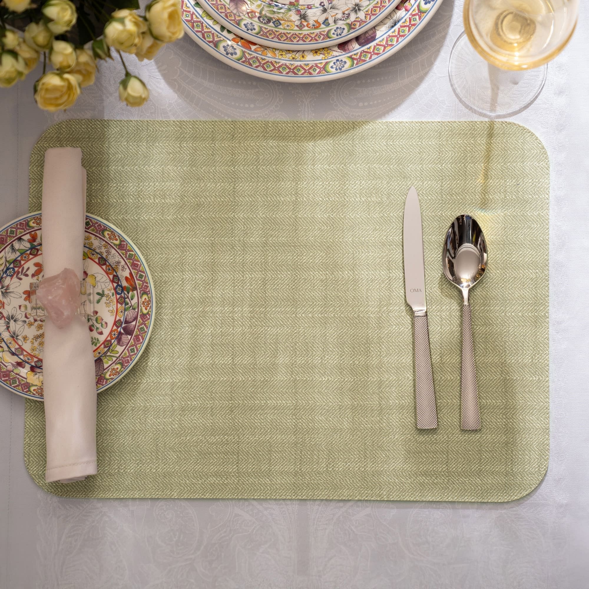 GREY & IVORY PLACEMAT