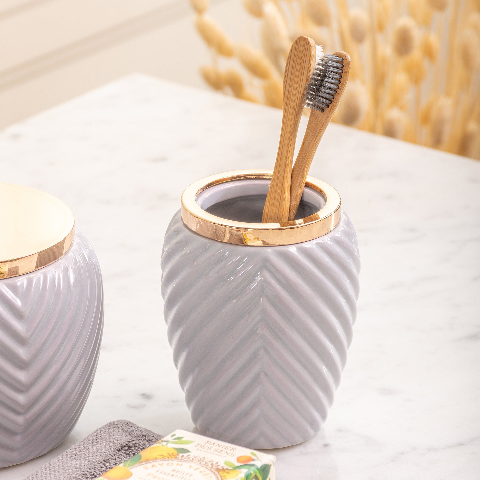 Milda Bath Tumbler