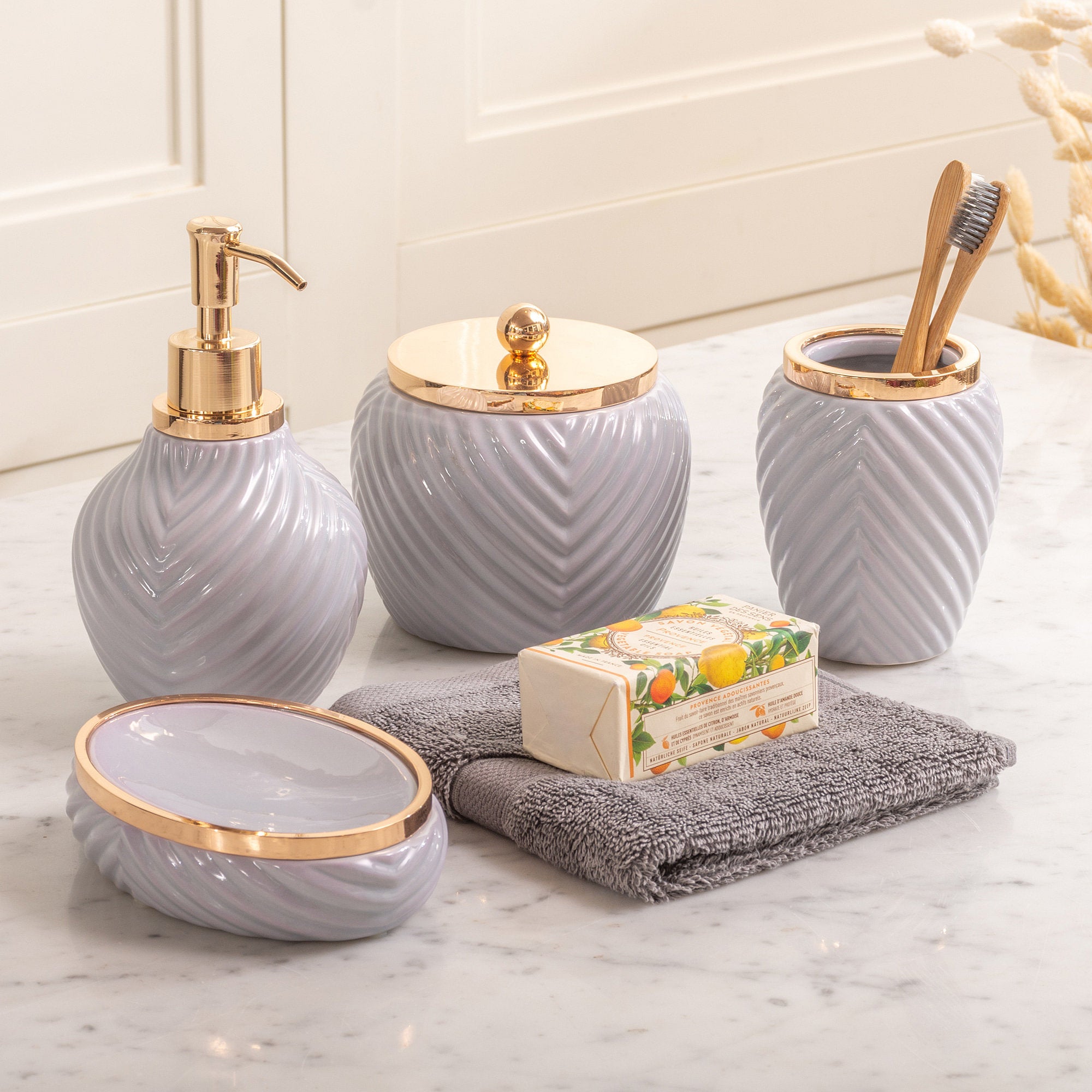 Milda Bath Tumbler