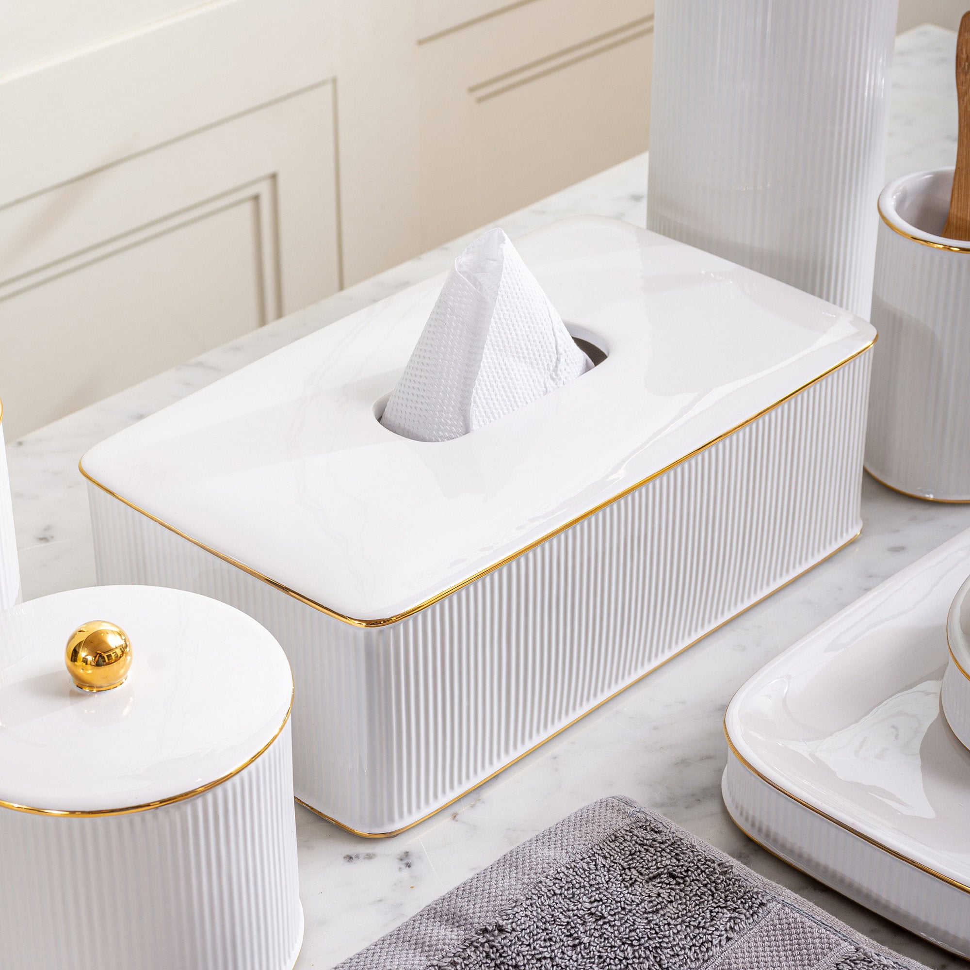 La Maison Tissue Box
