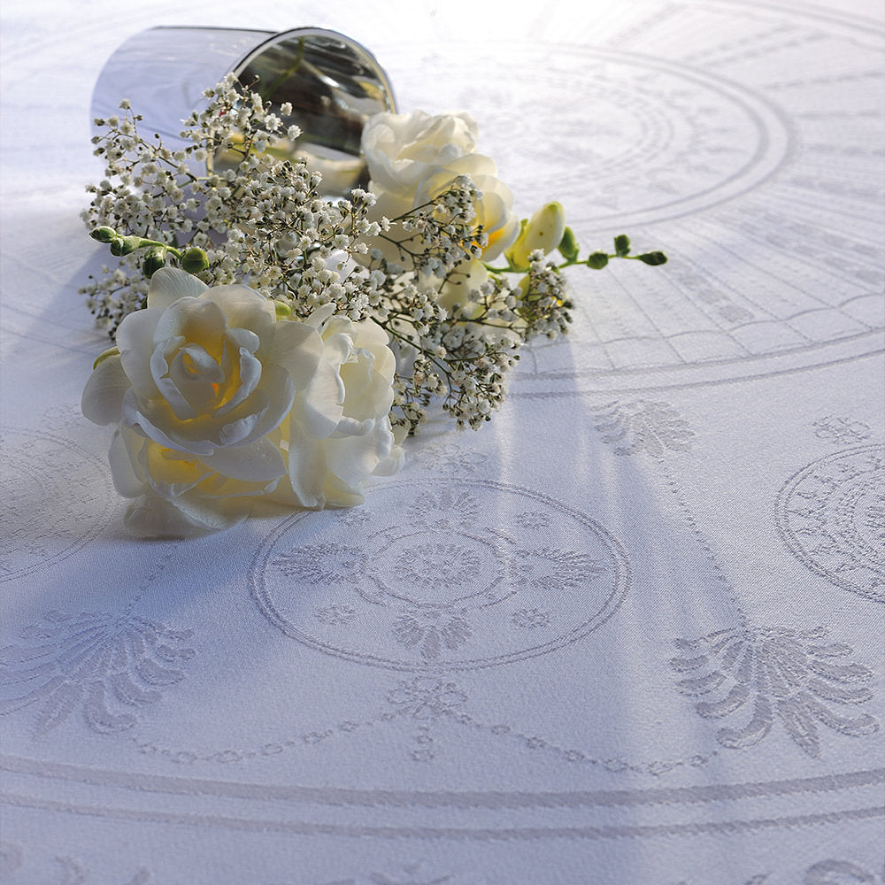 Eloise Blanc Napkin