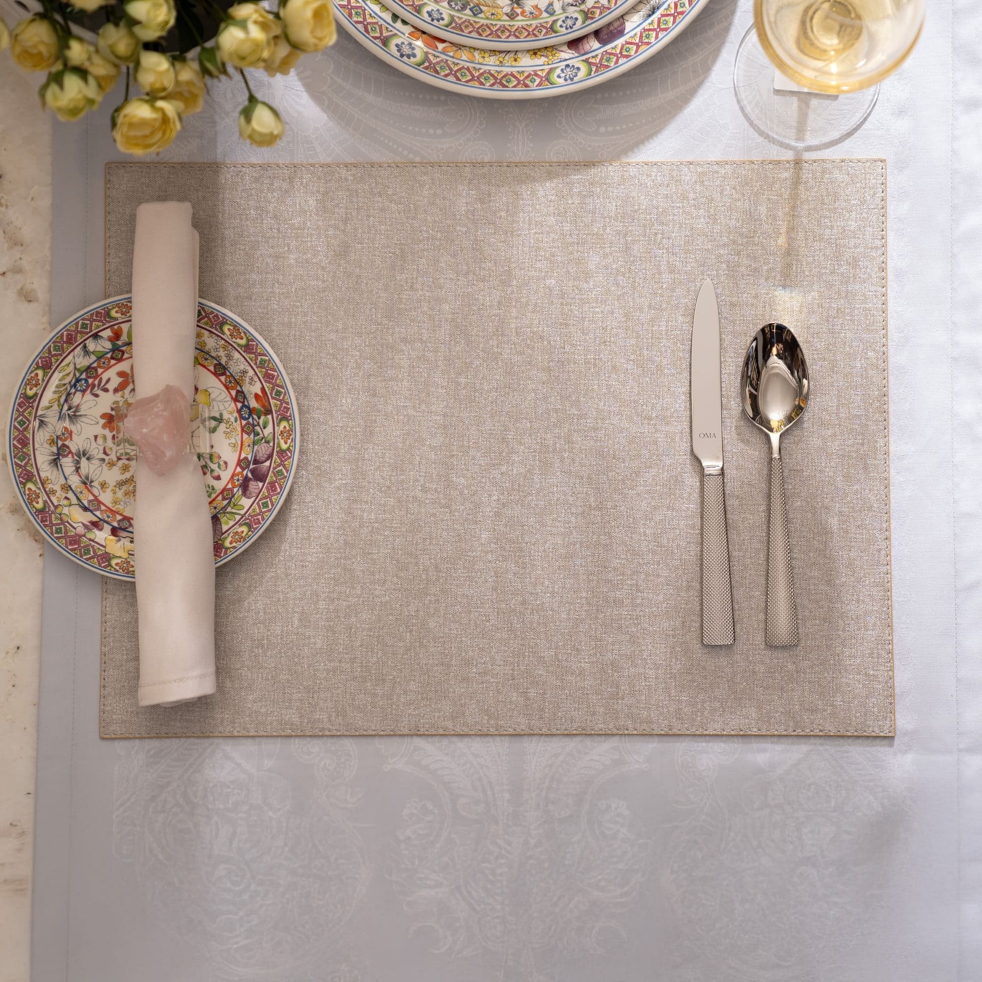 Victoria Reversible Placemat With Round Corners Gold Paint