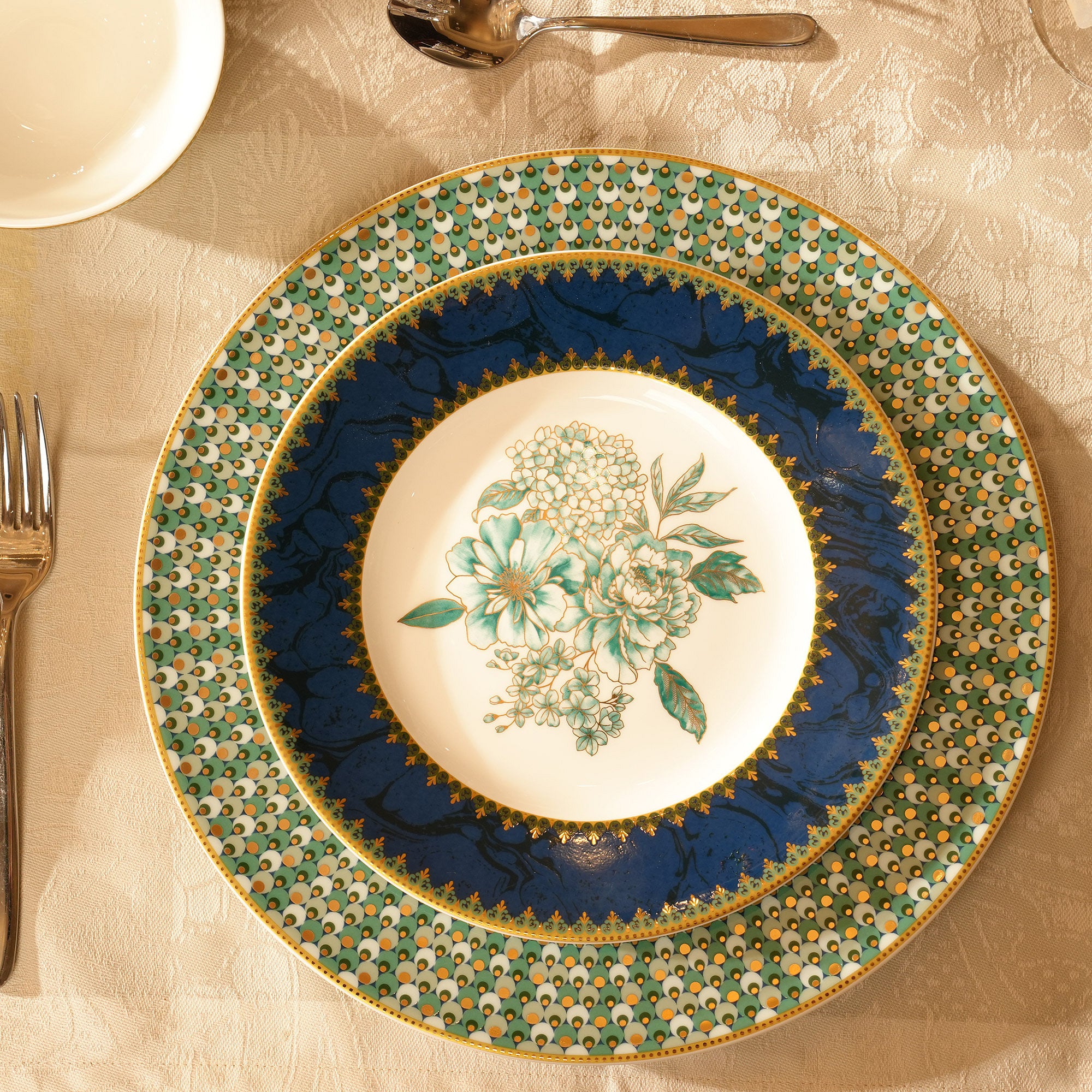 Luella salad plate